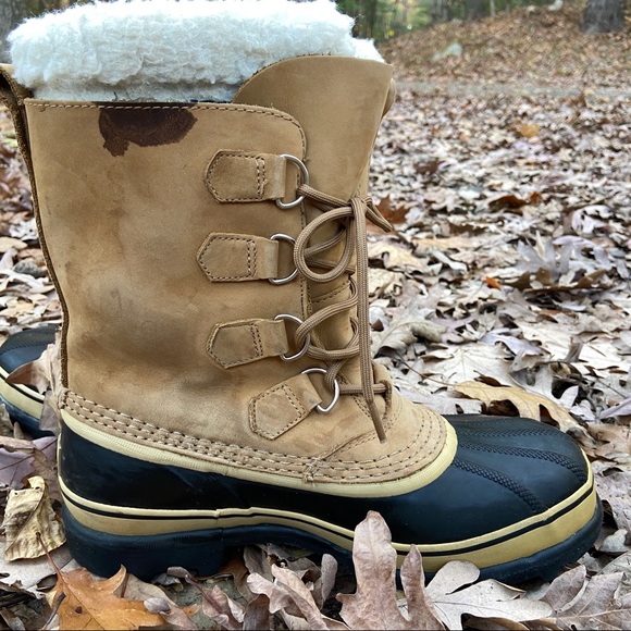 SOREL Caribou. Woman’s Size:10 water proof boot! - Picture 7 of 12